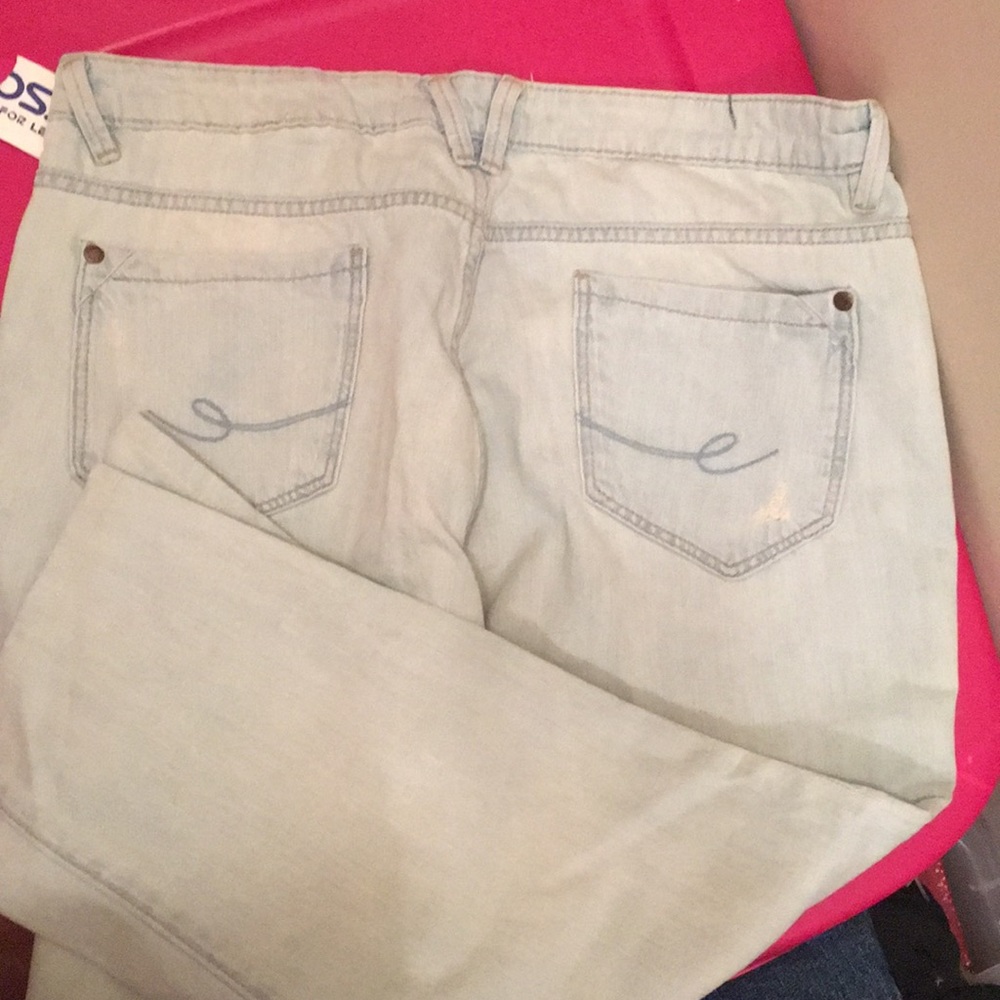 Pant size Capris - Picture 4 of 8